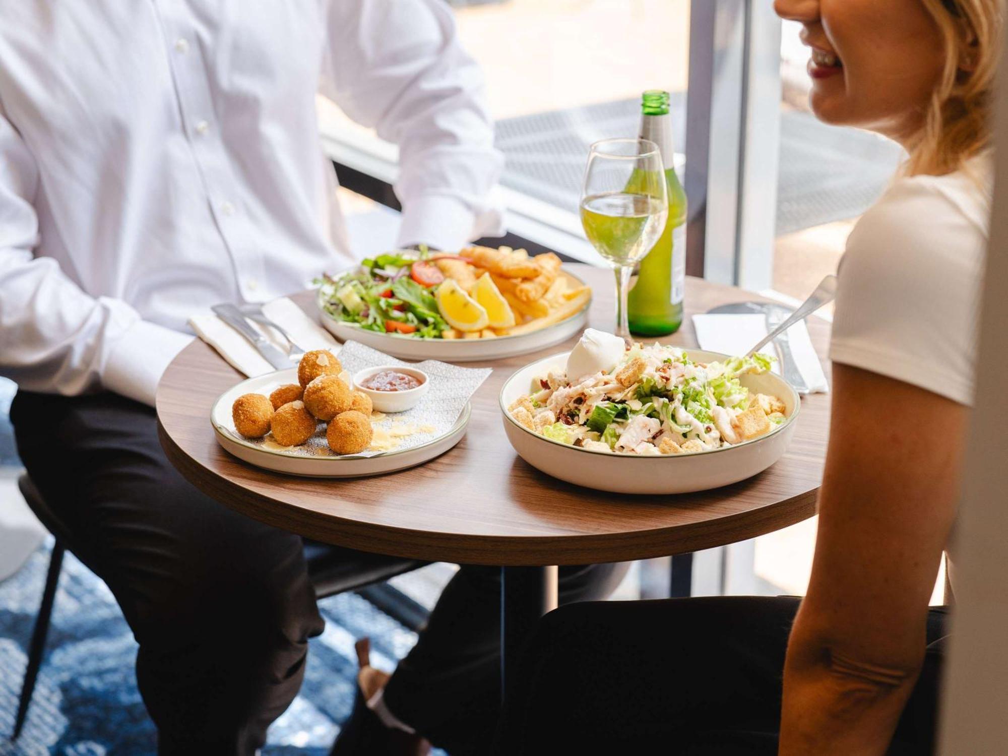 Mercure Sydney Macquarie Park מראה חיצוני תמונה